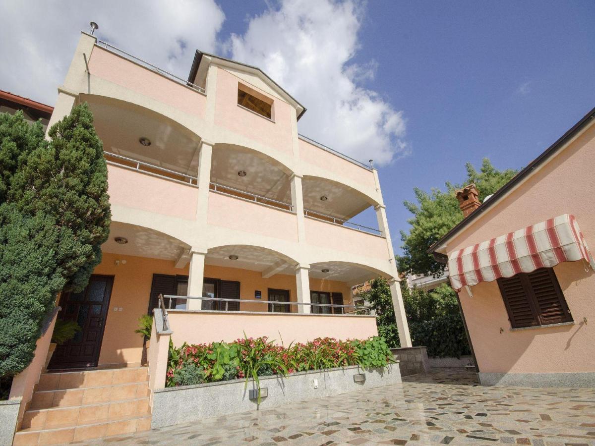 Apartments Patricija Rovinj Exteriör bild