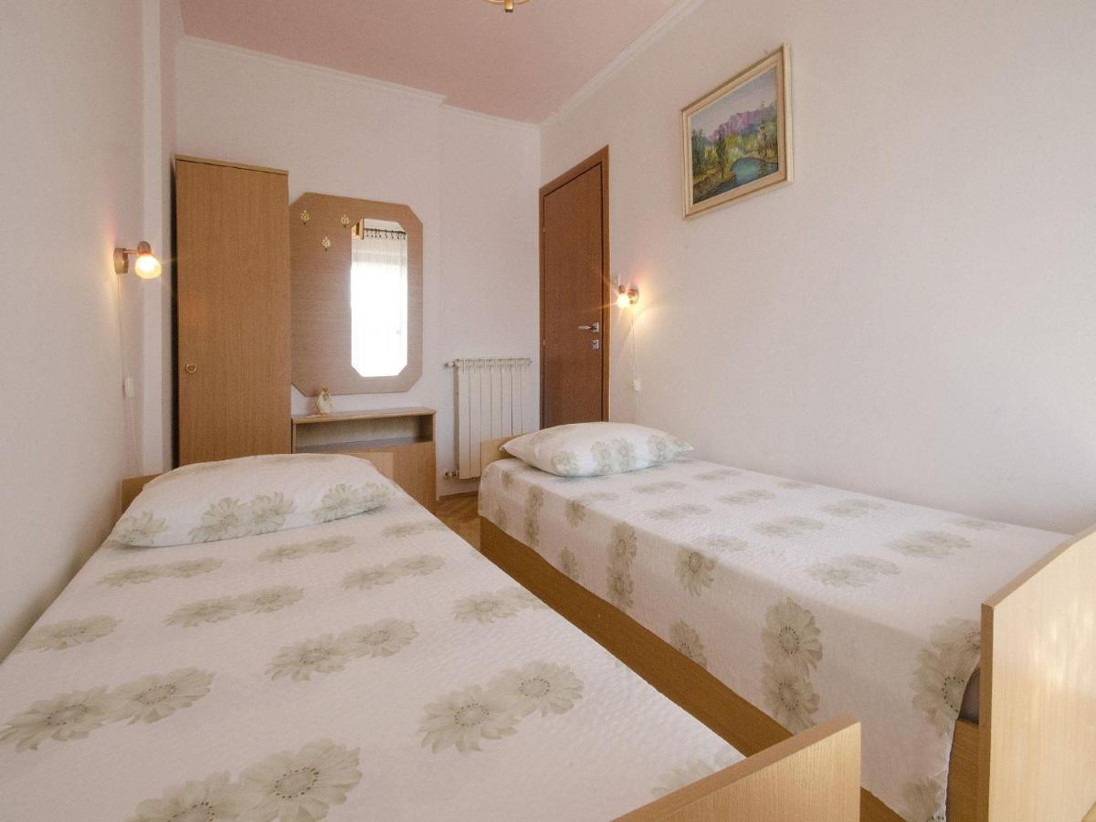 Apartments Patricija Rovinj Exteriör bild